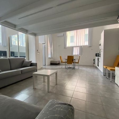 La Via Lattea Apartment ลาสเปเซีย ภายนอก รูปภาพ